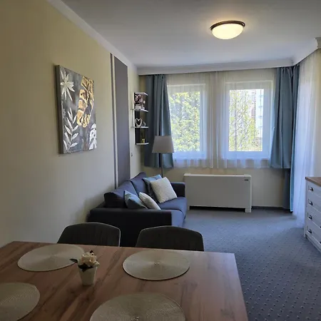 Room4u & Wellness Apartamento Zalakaros