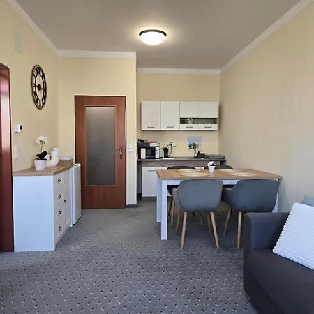 Room4u & Wellness Apartamento