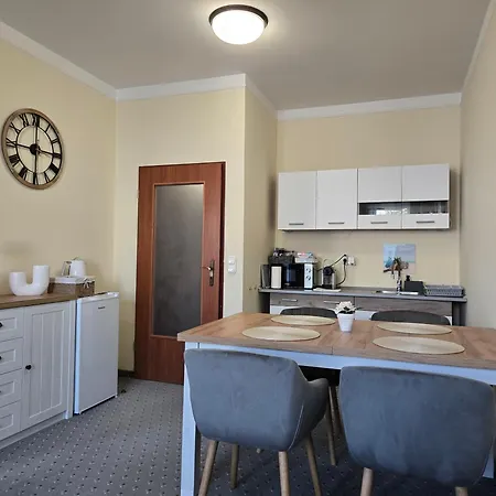 Room4u & Wellness Apartamento