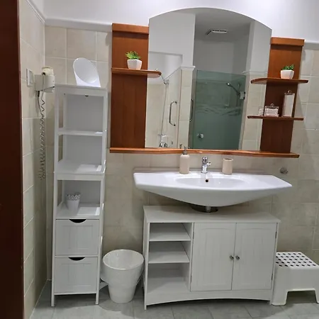 Room4u & Wellness Zalakaros