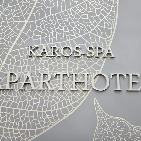 Room4u Apartman&karos Wellness
