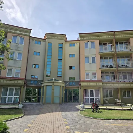 Room4u & Karos Wellness Zalakaros